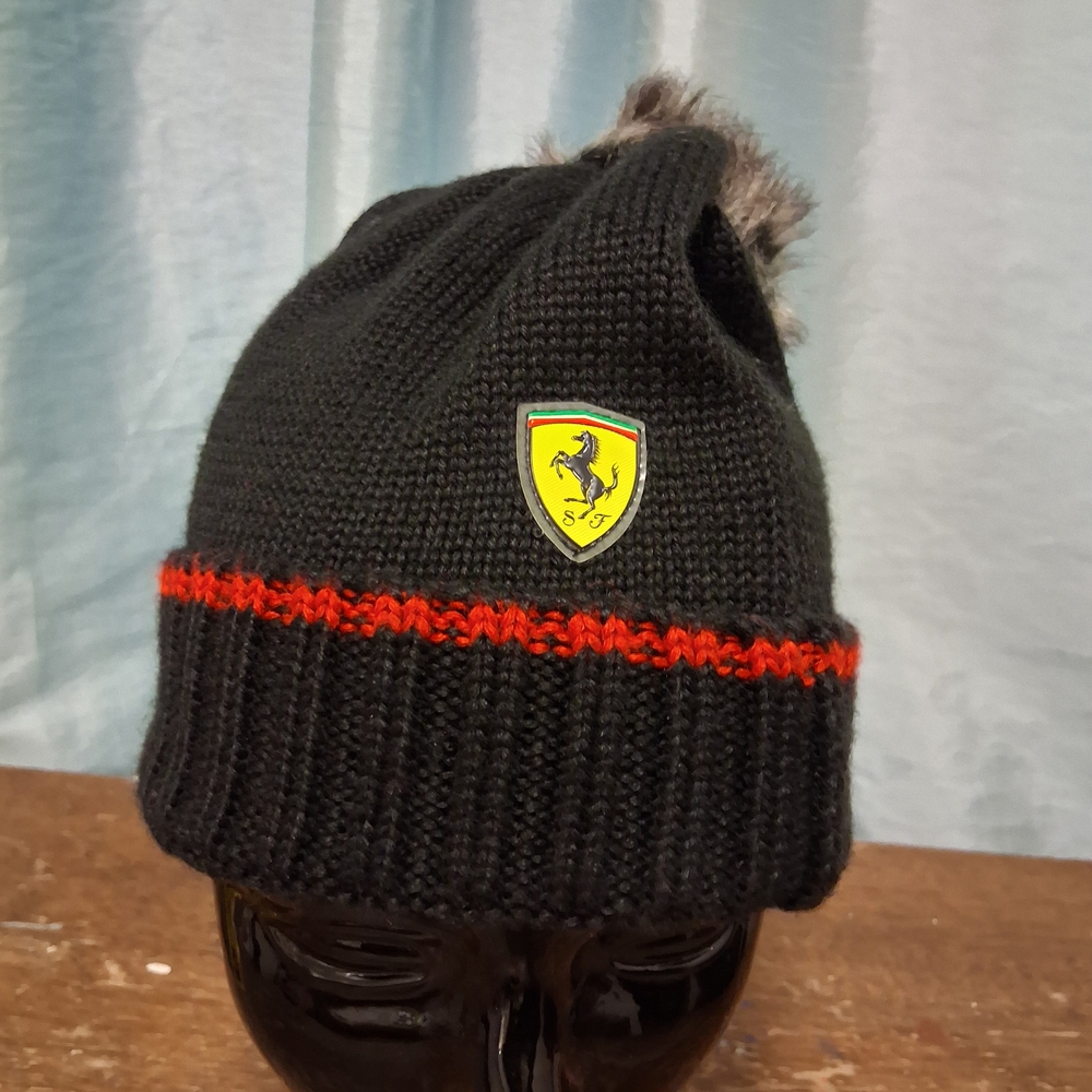 F1 Scuderia Ferrari Toque Beanie Winter Pom Pom Hat By Puma Formula One Racing